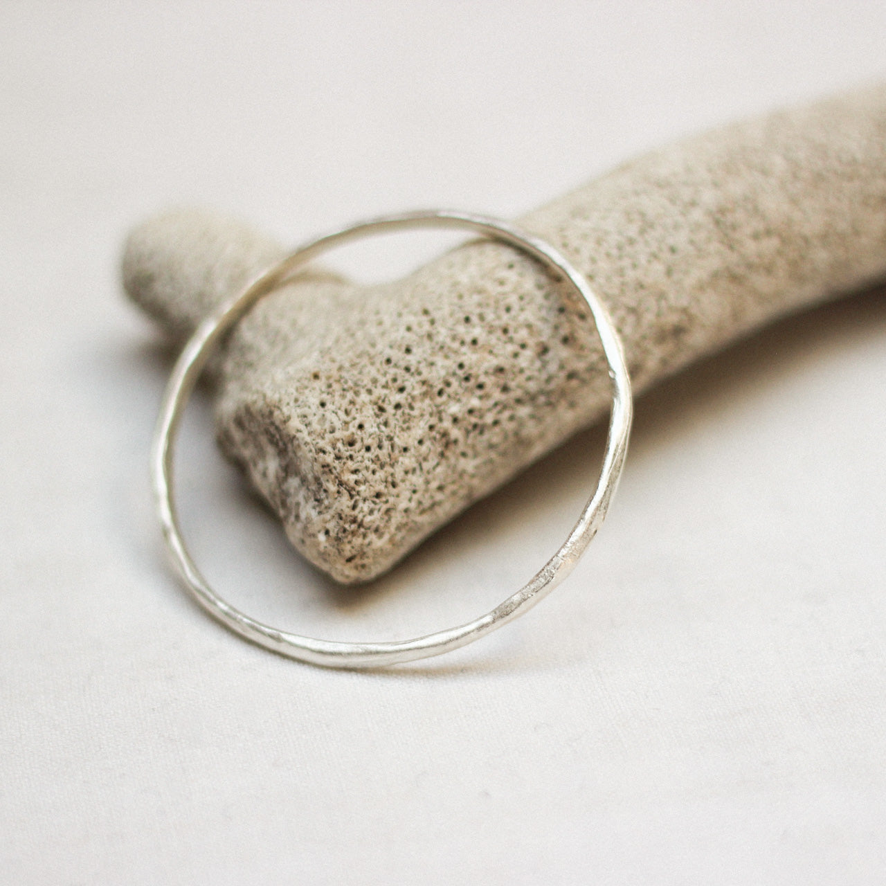 Early Rock Fine Bangle Silver Small