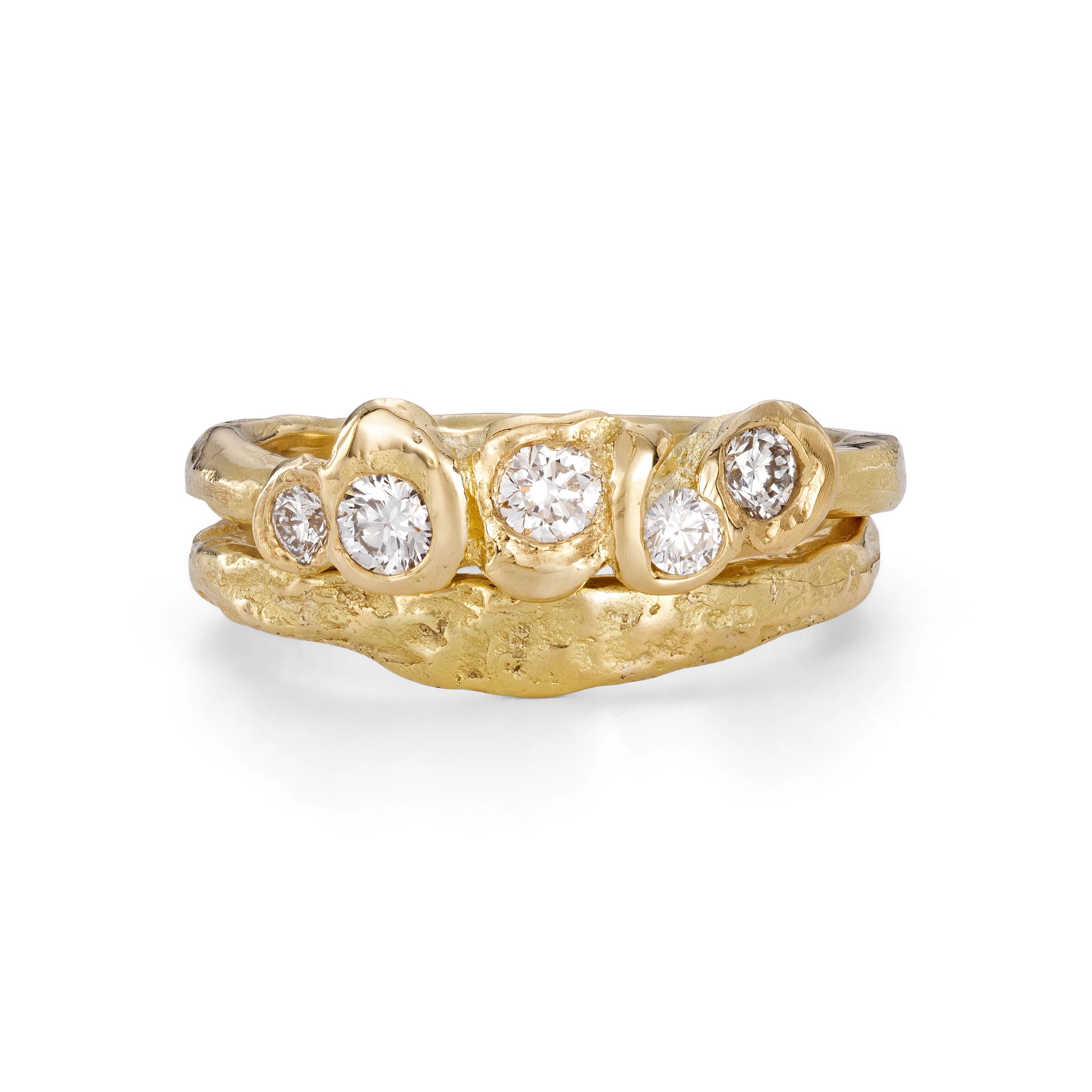 Crested Shingle Bay Ring set with Diamonds