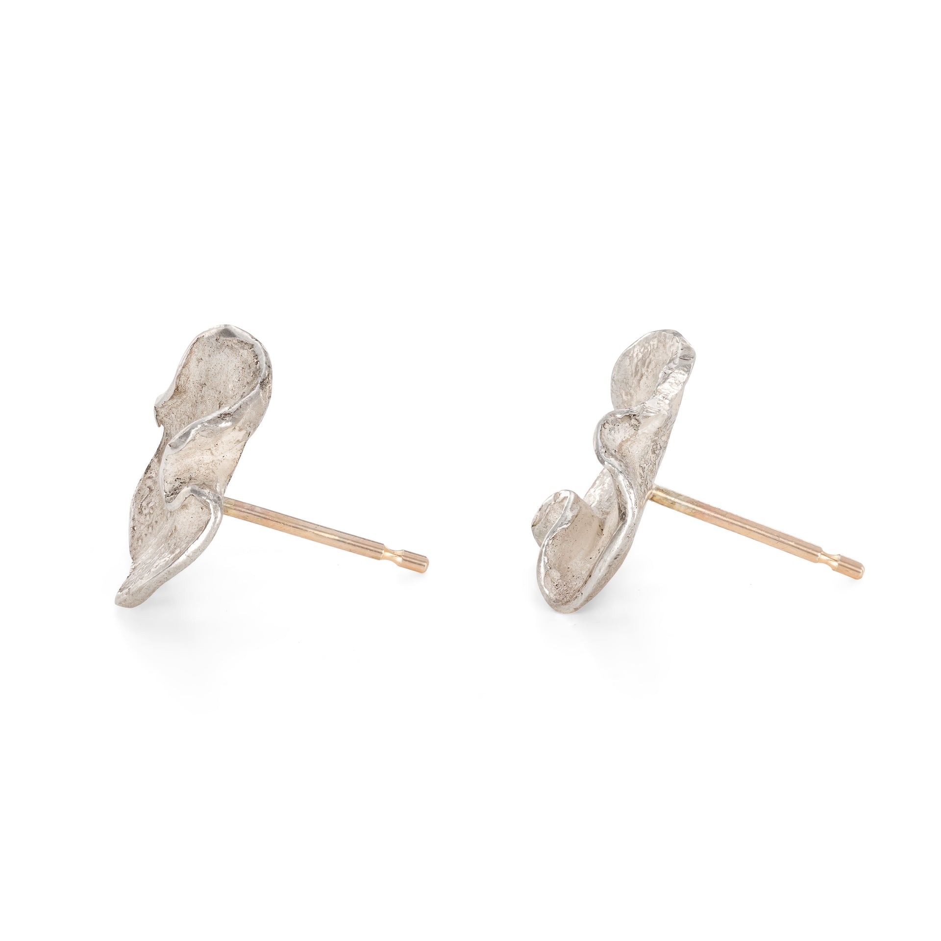 Wave Studs Silver