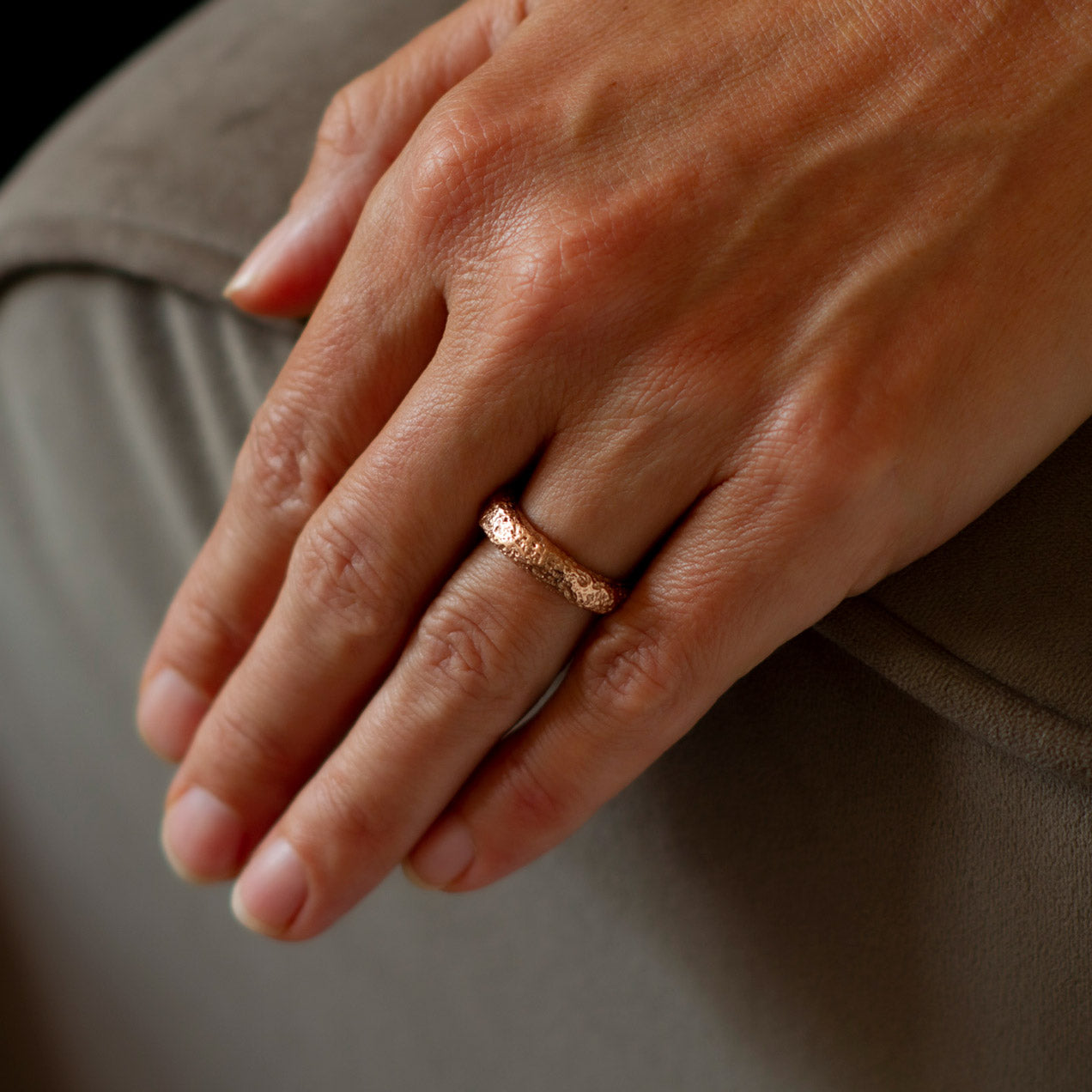 Urchin Heavy Ring 9ct Rose Gold Size M 1/2