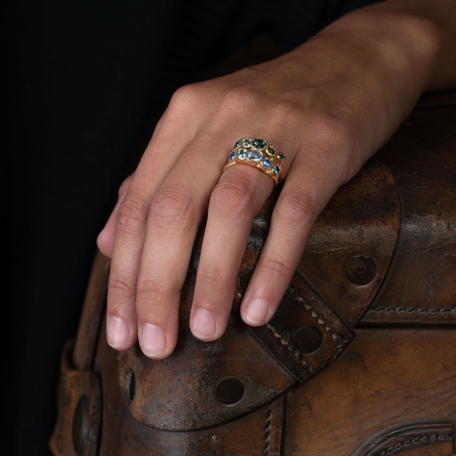 Cold water Nori ring with sea green sapphires